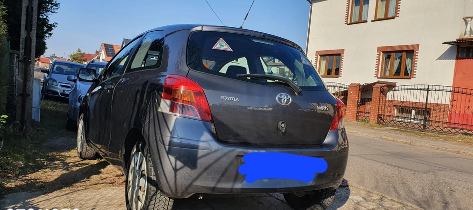 Toyota Yaris cena 12900 przebieg: 133000, rok produkcji 2009 z Świnoujście małe 16